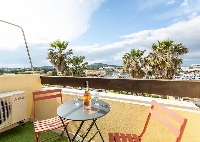 度假居 La Feline - Port Nature *