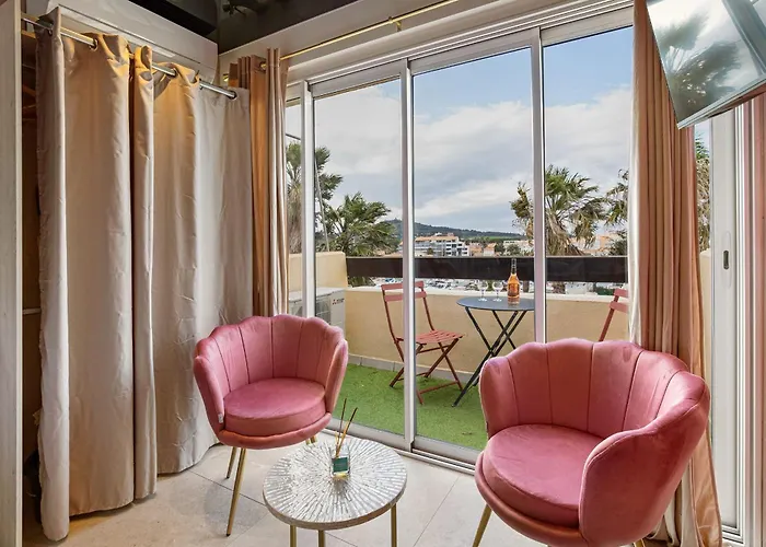 La Feline - Port Nature *